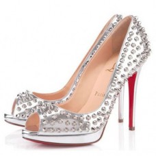 Christian Louboutin Yolanda Spikes 120mm Peep-Toe-Pumps Silber Christian Louboutin Yolanda Spikes 120mm Peep-Toe-Pumps Silber