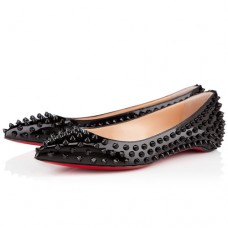 Christian Louboutin Pigalle Ballerinas mit Nieten, Schwarz Christian Louboutin Pigalle Ballerinas mit Nieten, Schwarz