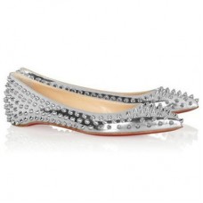 Christian Louboutin Pigalle Ballerinas mit Nieten, Silber Christian Louboutin Pigalle Ballerinas mit Nieten, Silber